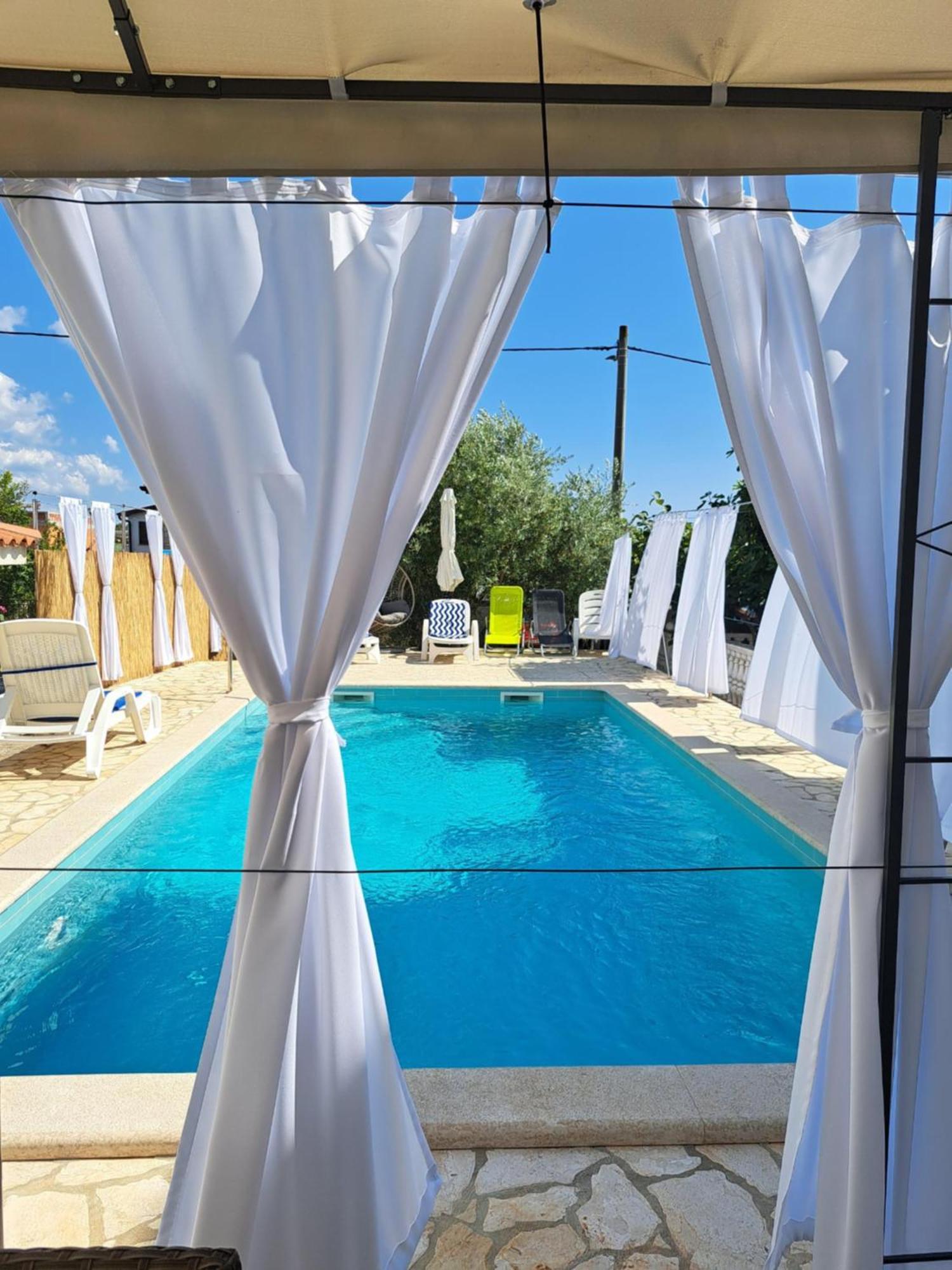 Апартаменти Casa Antonio With Swimming Pool Novigrad  Екстер'єр фото